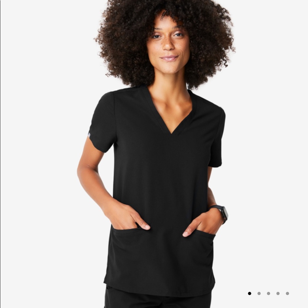 Figs Casma 3-pocket Scrub Top